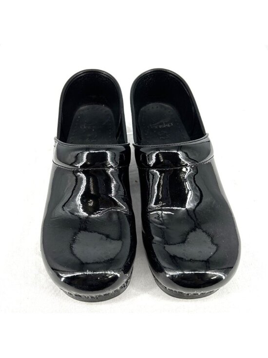 Dansko Shoes - Dansko XP 2.0 Women’s Black Patent Leather Clogs Sz 40 US 9 Platform Loafers